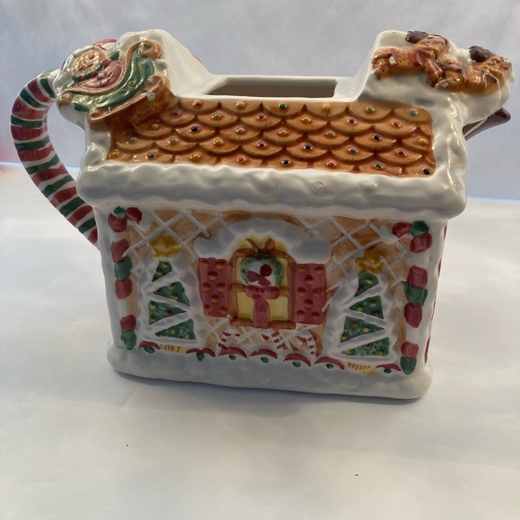 Hand painted Gingerbread Cookie Jar - Picture 4 of 12